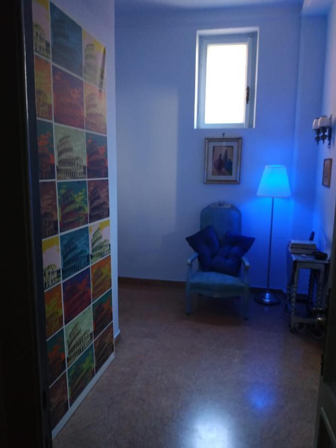 Around The Corner Colosseo Bed & Breakfast