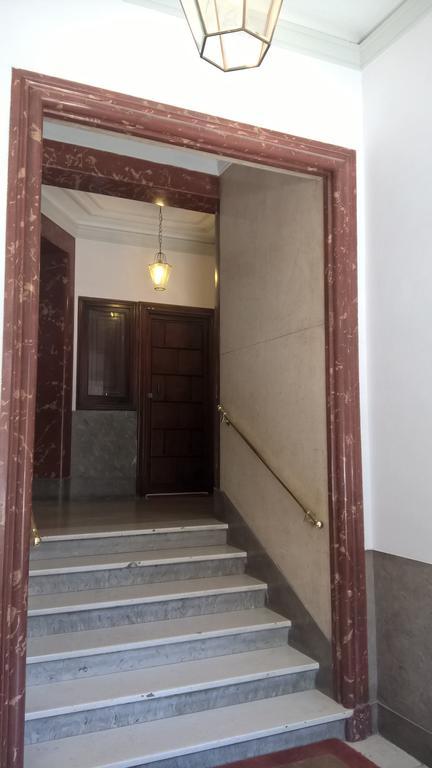 Bed & Breakfast Around The Corner Colosseo *